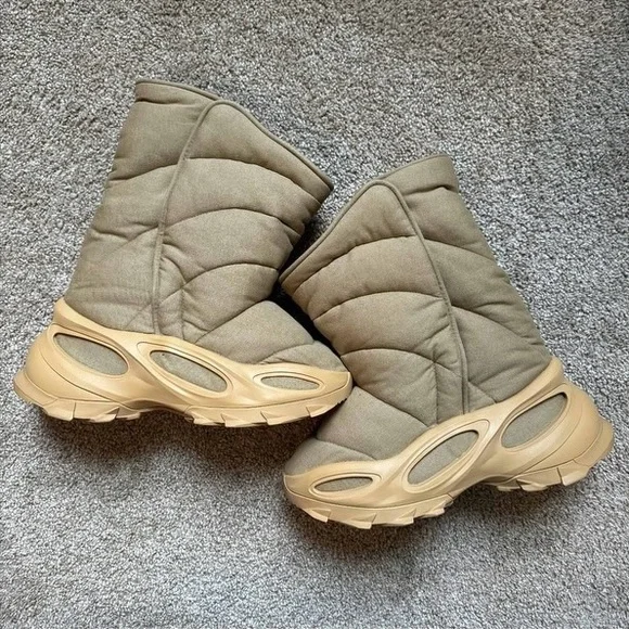 Shoes | Yeezy Nsltd Boot | Poshmark display picture 2